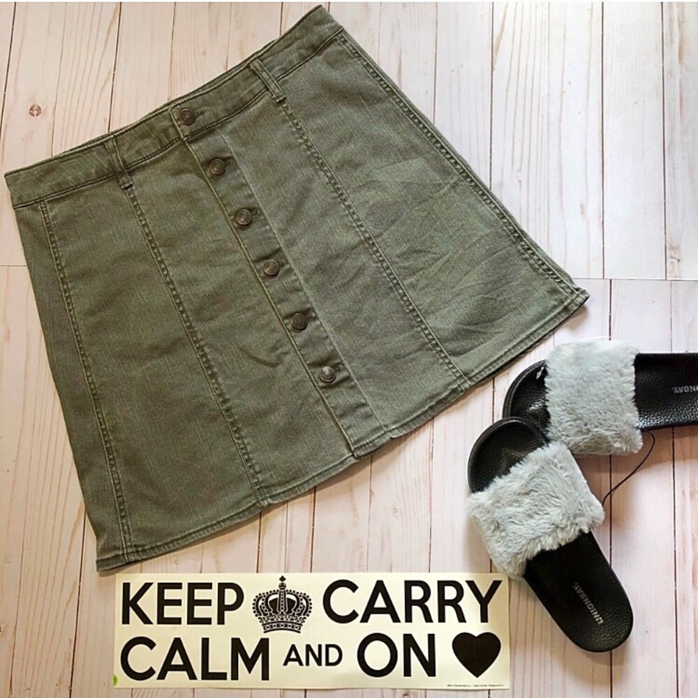 Mossimo Supply Co. Button Front Grey Skirt